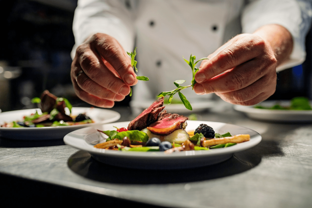 Essential Steps to Launching Your Own Restaurant
