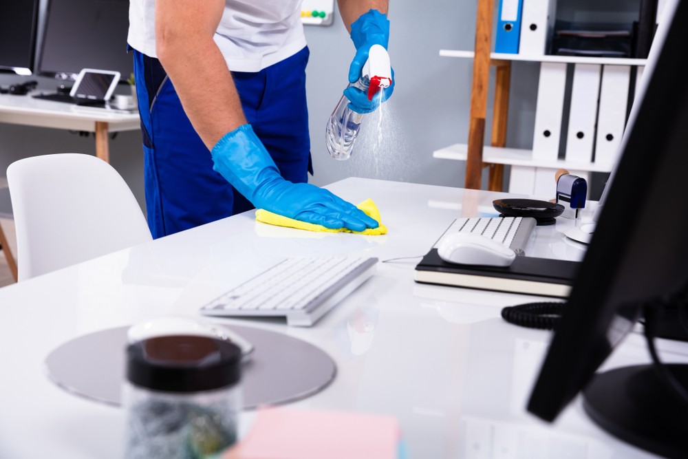 The Benefits of Hiring Professionals for Restaurant Deep Cleaning